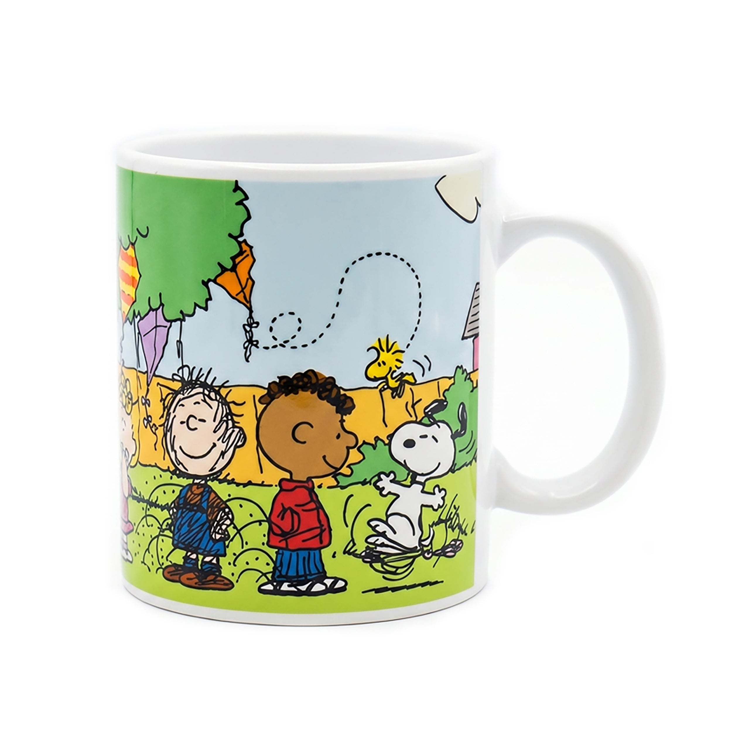Peanuts - Yard - 11 Oz Mug